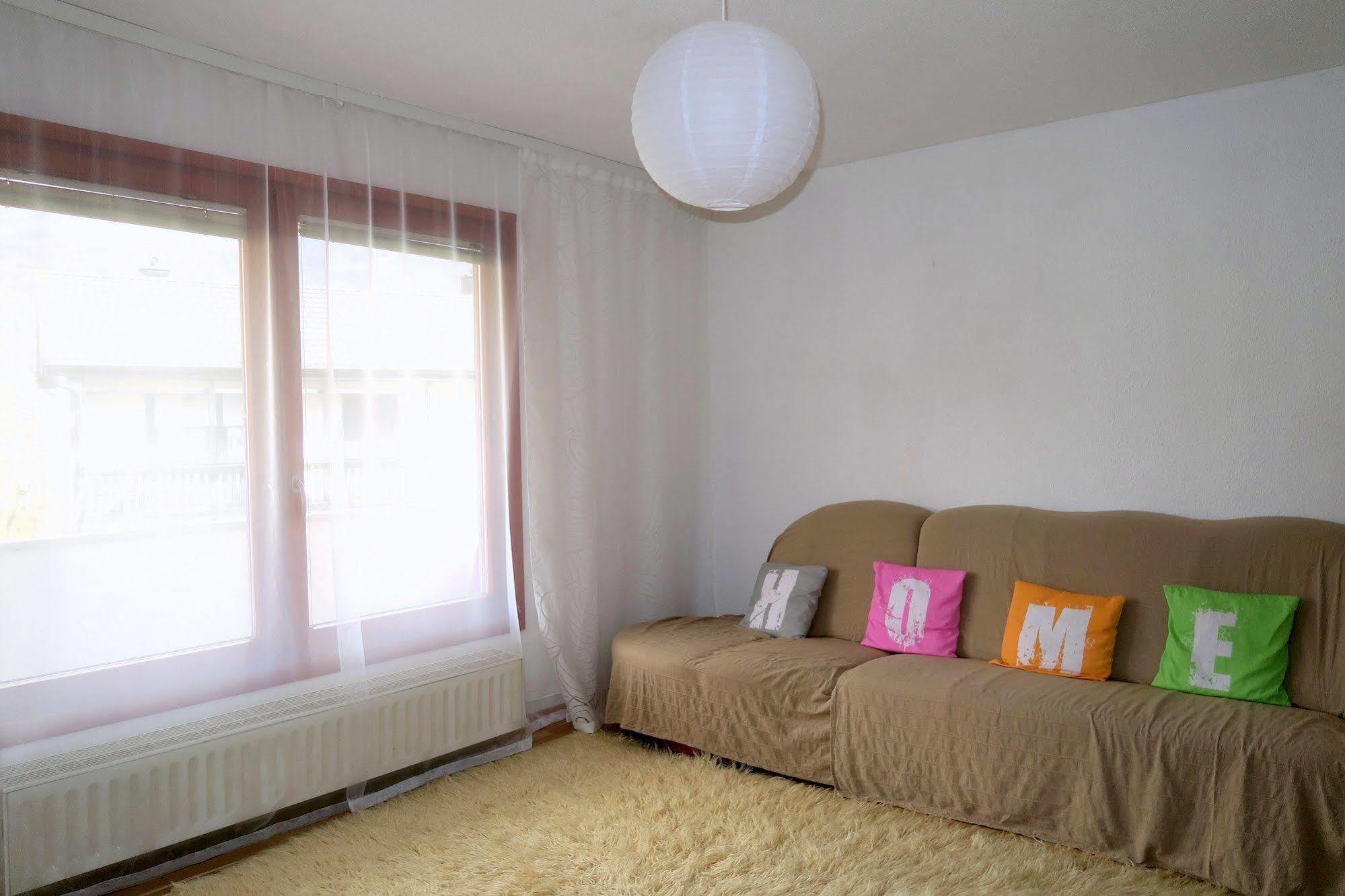 Budget Homestay Кобарид Екстериор снимка