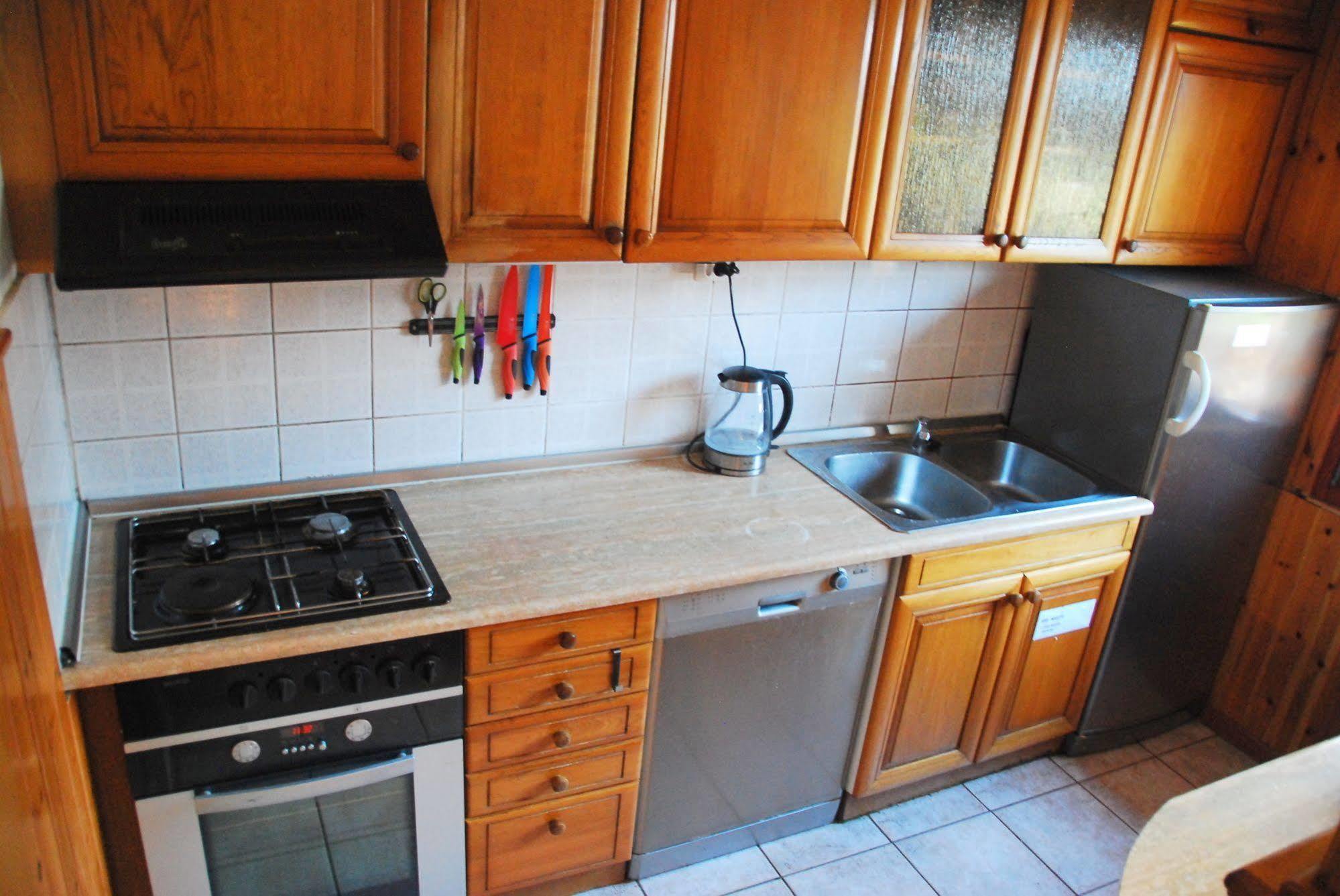 Budget Homestay Кобарид Екстериор снимка